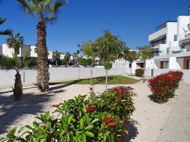 Apartment for Sale in Villamartin, Alicante 3