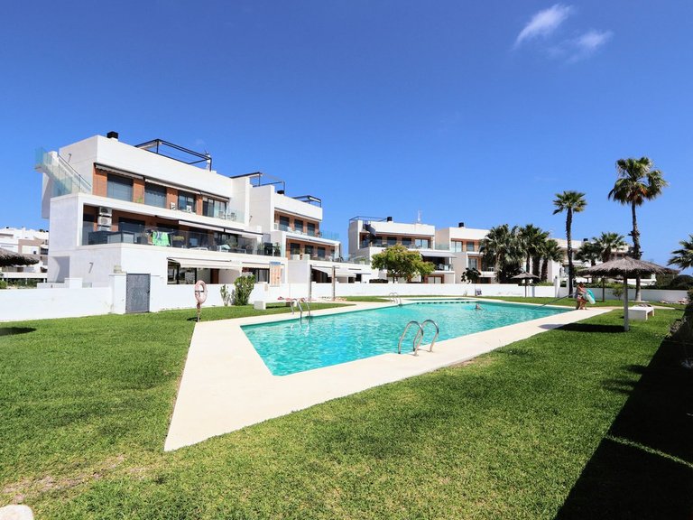 Apartment for Sale in Villamartin, Alicante 31
