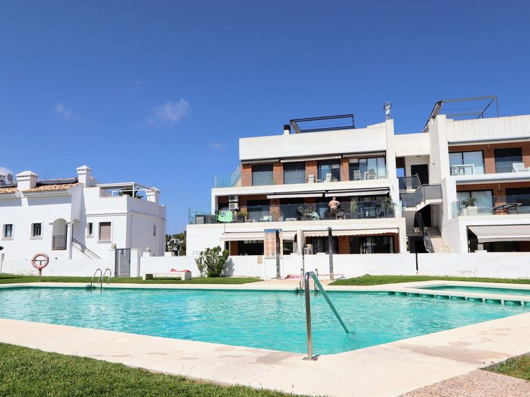 Apartment for Sale in Villamartin, Alicante 33
