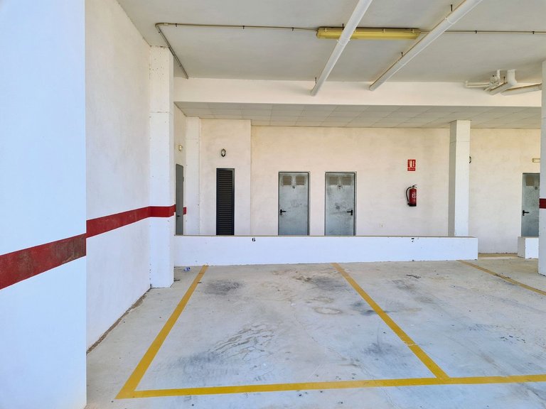 Apartment for Sale in Villamartin, Alicante 39