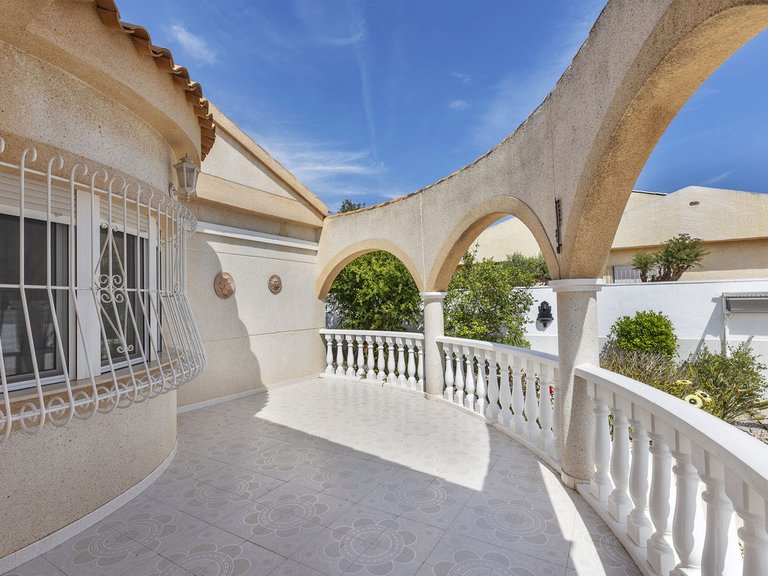 Villa for Sale in San Fulgencio, Alicante 7