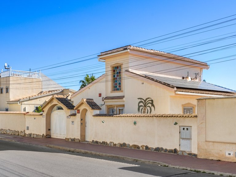 Villa for Sale in Ciudad Quesada, Alicante 44