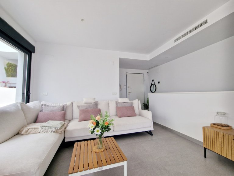 Villa for Sale in Guardamar Del Segura, Alicante 8