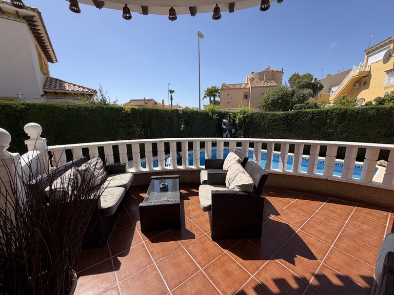 Villa for Sale in Villamartin, Alicante 5