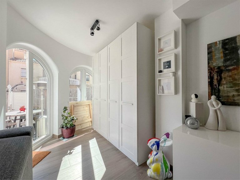 Town House for Sale in Villamartin, Alicante 4