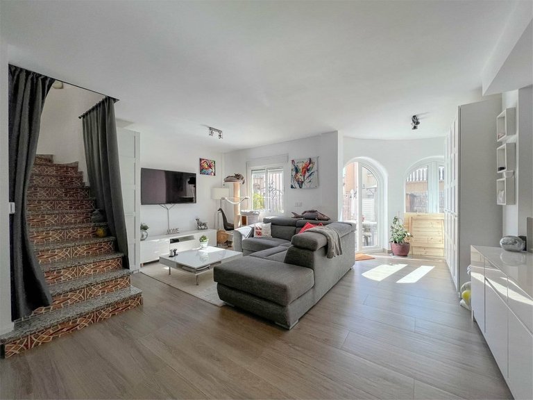 Town House for Sale in Villamartin, Alicante 6