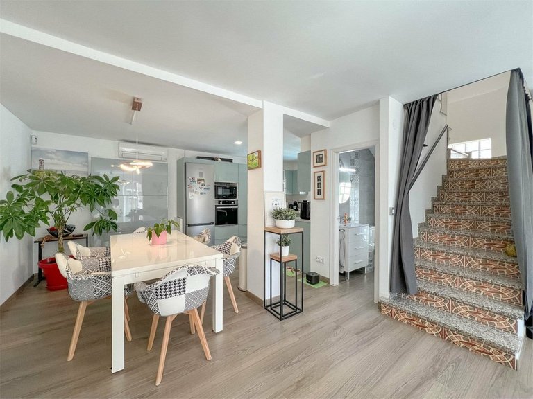 Town House for Sale in Villamartin, Alicante 8