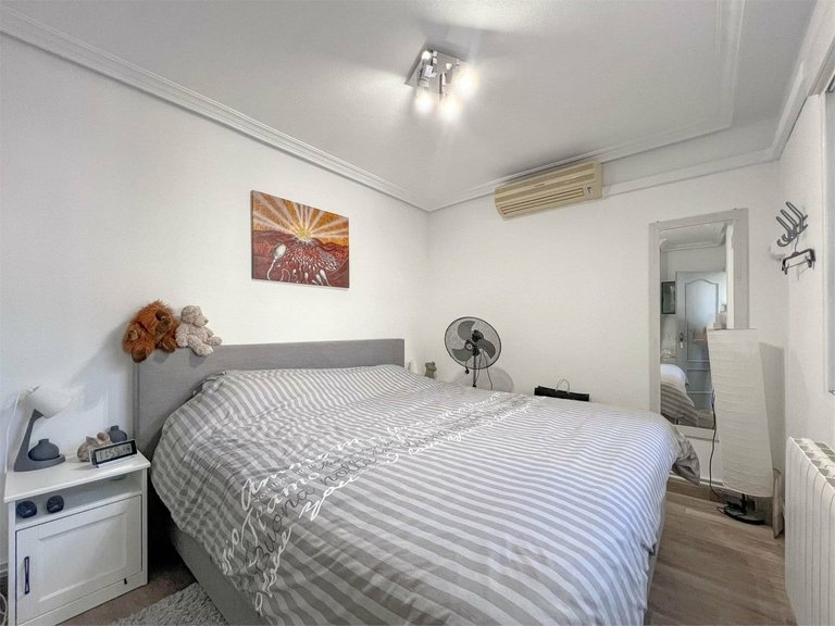 Town House for Sale in Villamartin, Alicante 16