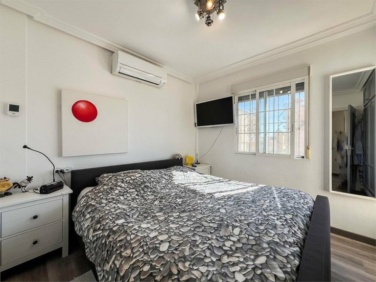 Town House for Sale in Villamartin, Alicante 19