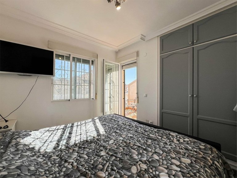 Town House for Sale in Villamartin, Alicante 20