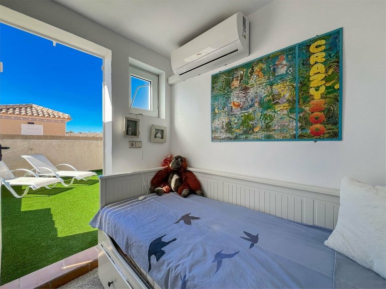 Town House for Sale in Villamartin, Alicante 25