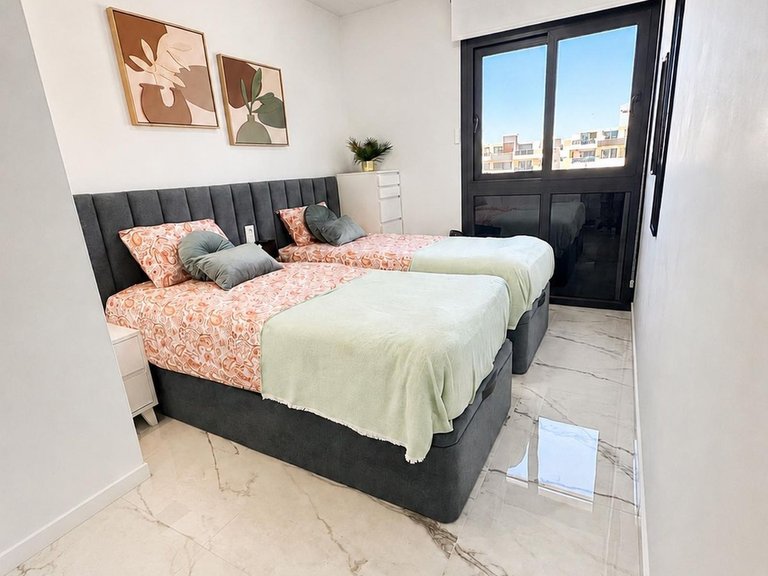 Apartment for Sale in Los Altos, Alicante 18