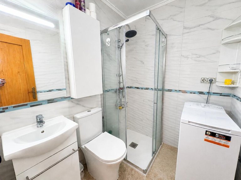 Apartment for Sale in Torrevieja, Alicante 14