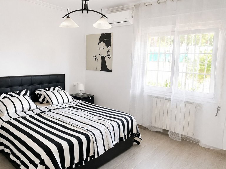 Villa for Sale in La Zenia, Alicante 25
