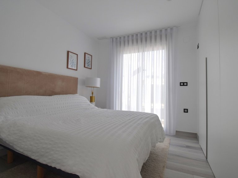 Villa for Sale in Cabo Roig, Alicante 22