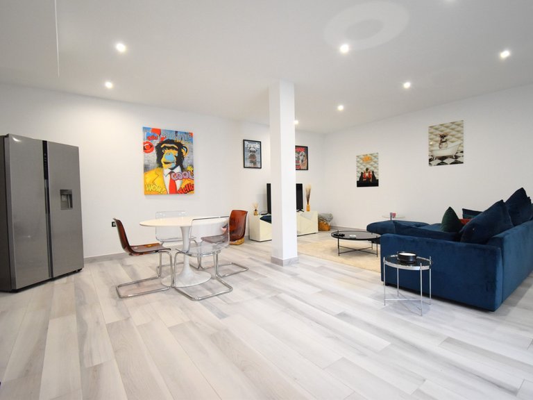 Villa for Sale in Cabo Roig, Alicante 25