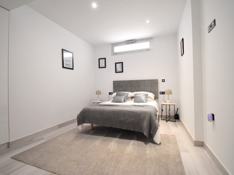 Villa for Sale in Cabo Roig, Alicante 27