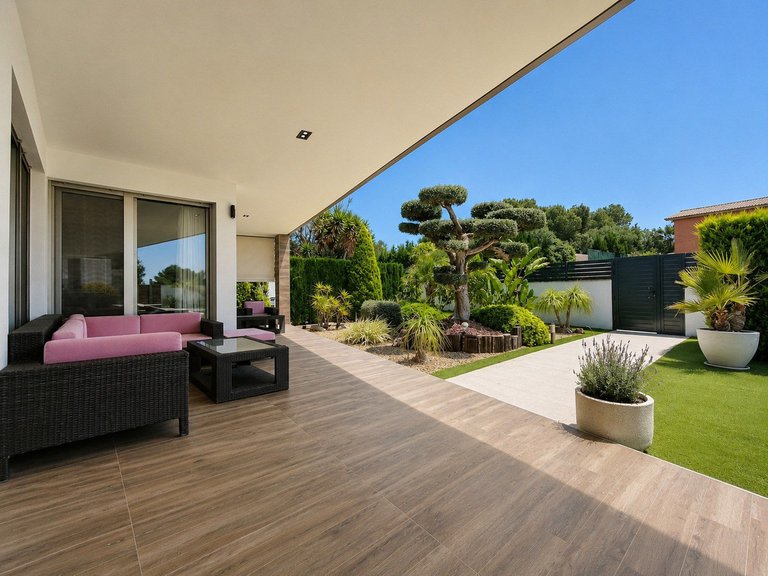 Villa for Sale in Santa Pola, Alicante 7