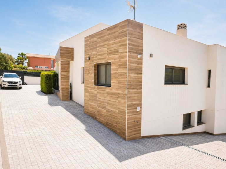 Villa for Sale in Santa Pola, Alicante 23