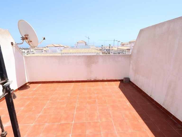 Apartment for Sale in Punta Prima, Alicante 15