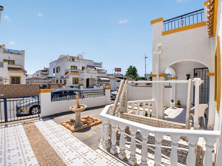 Apartment for Sale in Torrevieja, Alicante 4