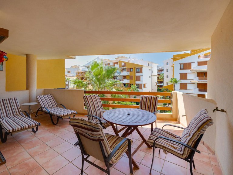 Apartment for Sale in Punta Prima, Alicante 26