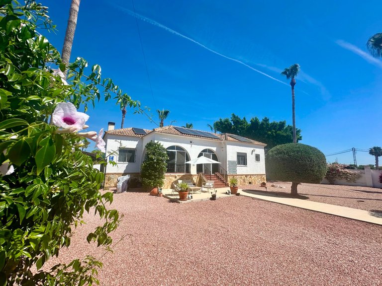 Villa for Sale in Catral, Alicante 2
