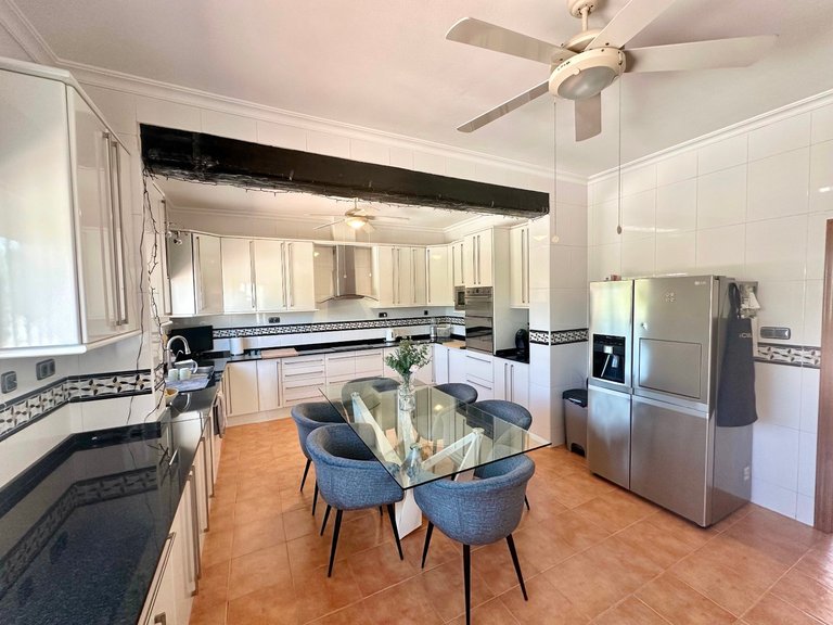 Villa for Sale in Catral, Alicante 6