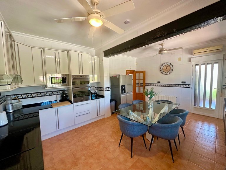 Villa for Sale in Catral, Alicante 7