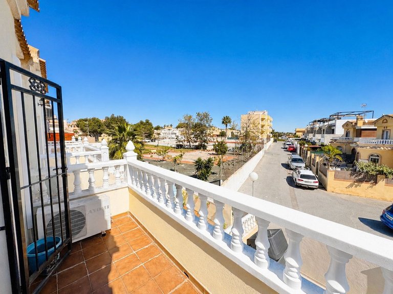 Town House for Sale in Campoamor, Alicante 15