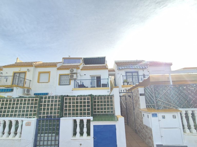 Apartment for Sale in La Florida, Alicante 1