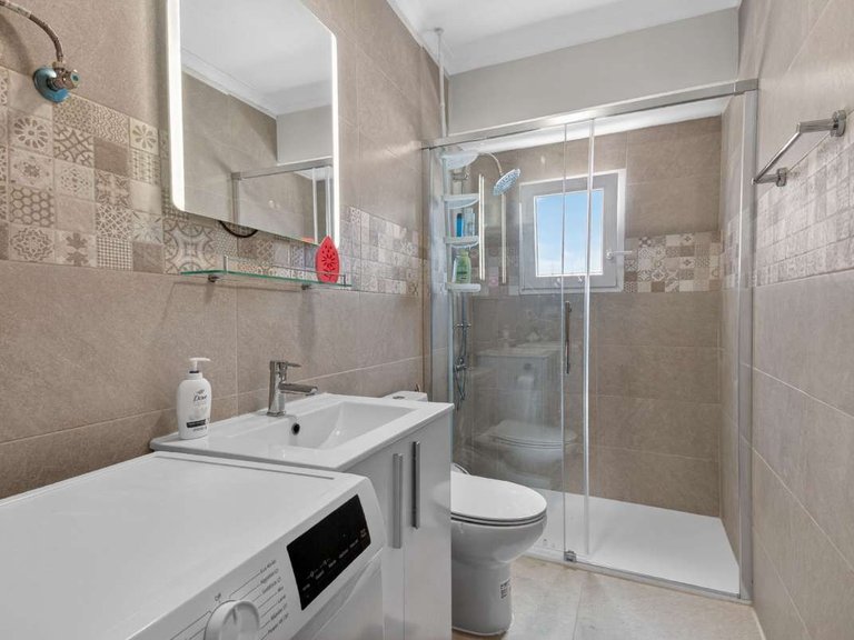 Apartment for Sale in Punta Prima, Alicante 3