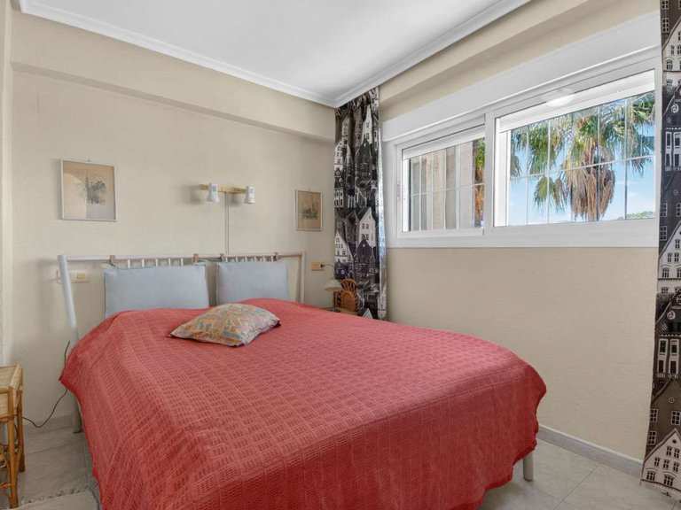 Apartment for Sale in Punta Prima, Alicante 5