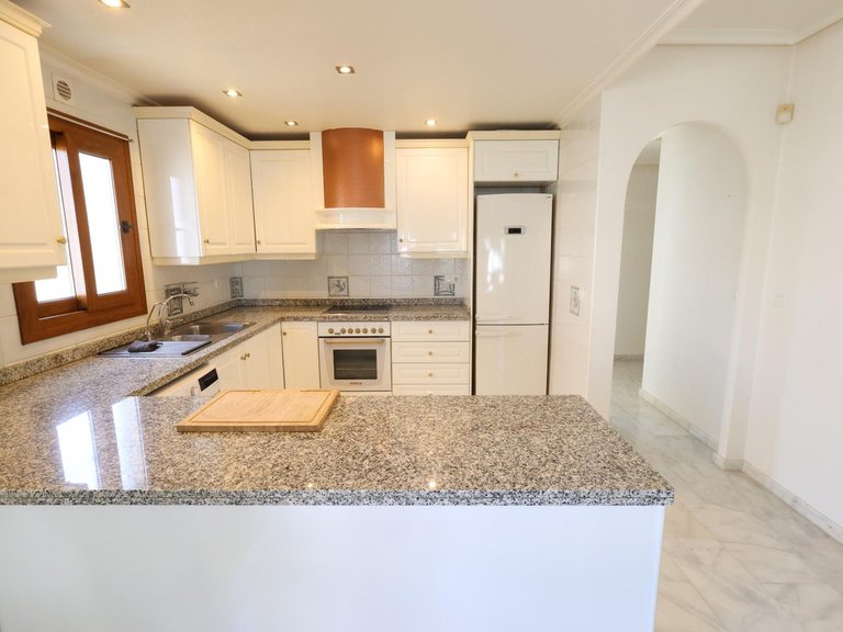 Apartment for Sale in Villamartin, Alicante 7