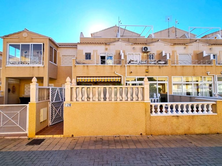 Town House for Sale in La Zenia, Alicante 2