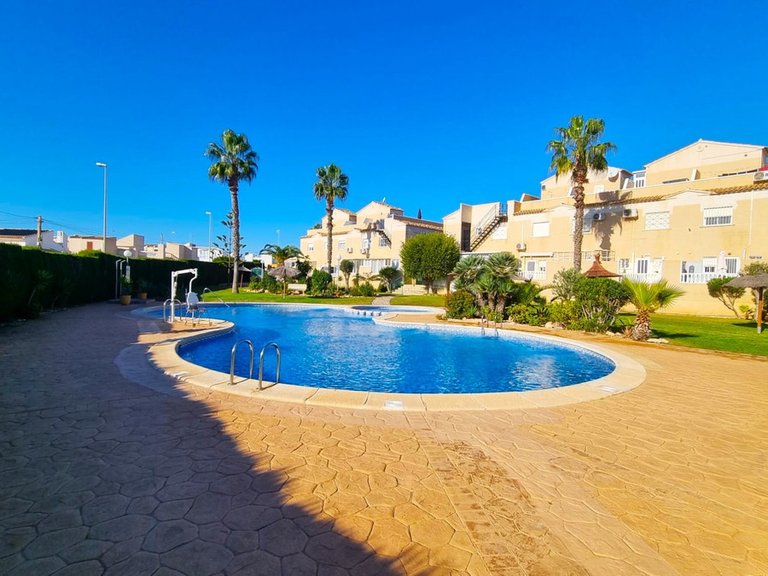 Town House for Sale in La Zenia, Alicante 17