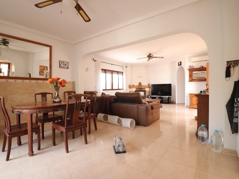 Villa for Sale in Formentera Del Segura, Alicante 9