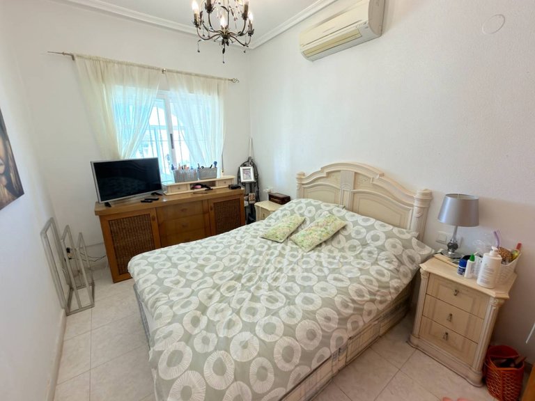 Villa for Sale in Rojales, Alicante 5