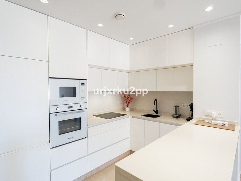 Apartment for Sale in Guardamar Del Segura, Alicante 6