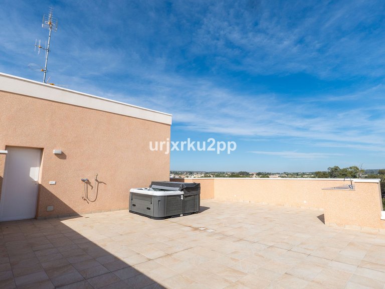 Apartment for Sale in Guardamar Del Segura, Alicante 33