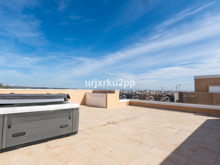 Apartment for Sale in Guardamar Del Segura, Alicante 34