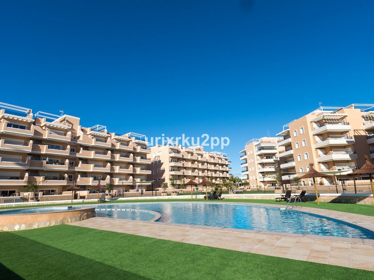 Apartment for Sale in Guardamar Del Segura, Alicante 42