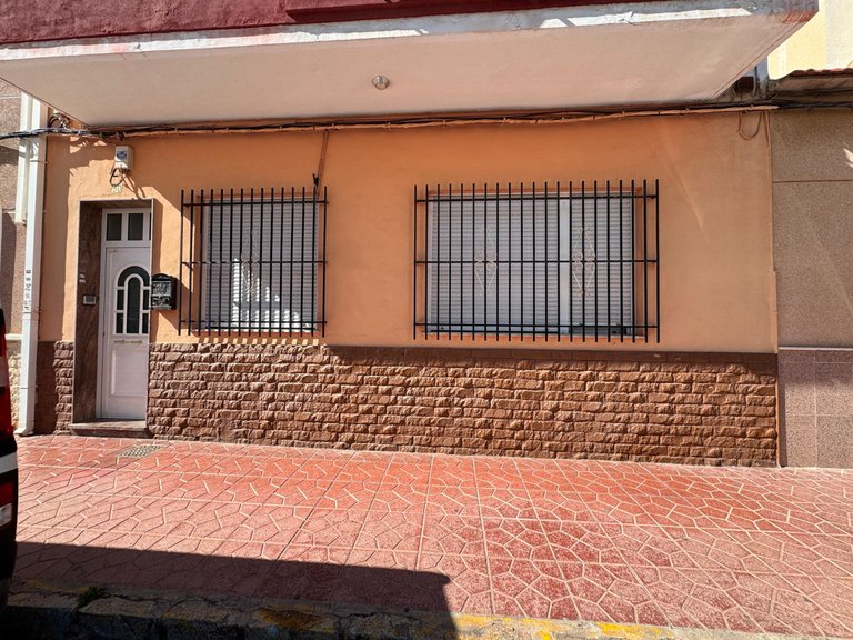Apartment for Sale in Guardamar Del Segura, Alicante 1