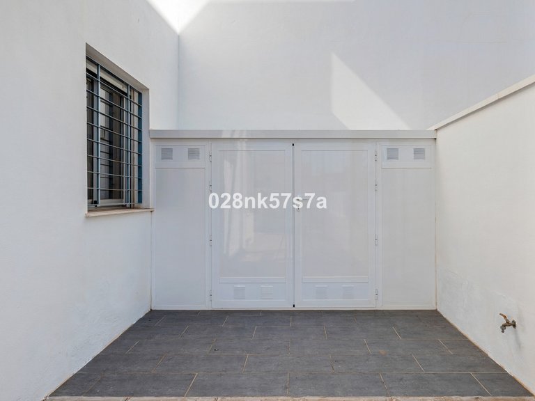 Town House for Sale in La Florida, Alicante 33