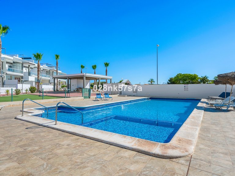 Town House for Sale in La Florida, Alicante 36