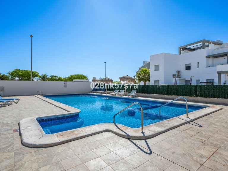 Town House for Sale in La Florida, Alicante 37
