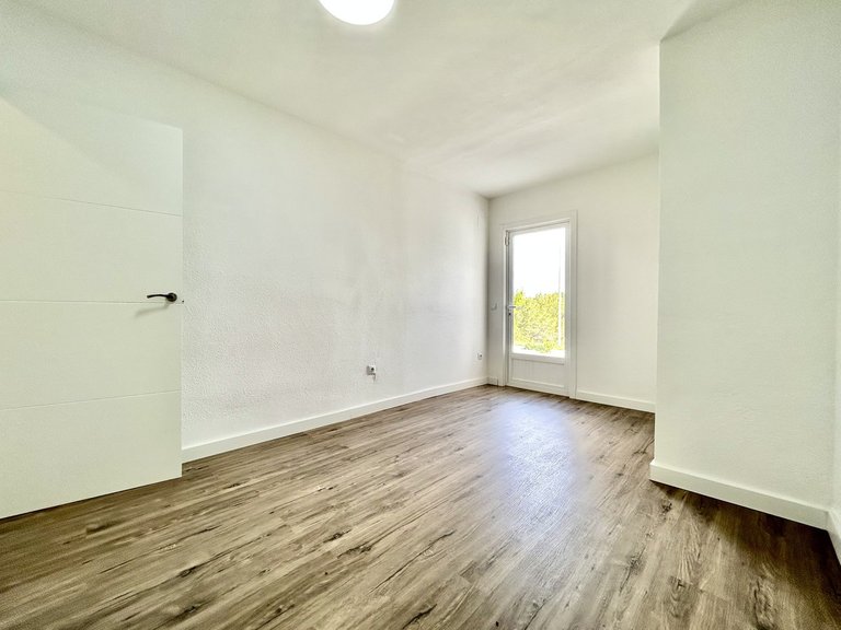 Apartment for Sale in Villamartin, Alicante 20