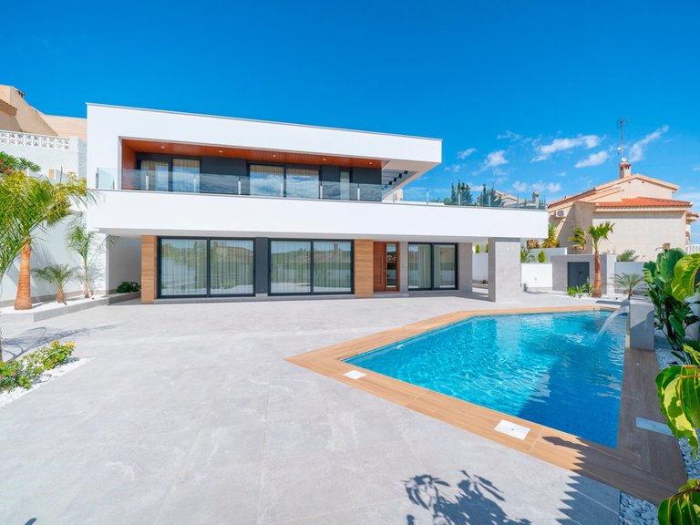 Villa for Sale in Ciudad Quesada, Alicante 1