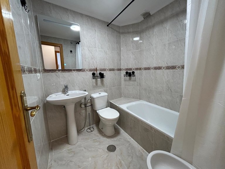 Apartment for Sale in Torrevieja, Alicante 12