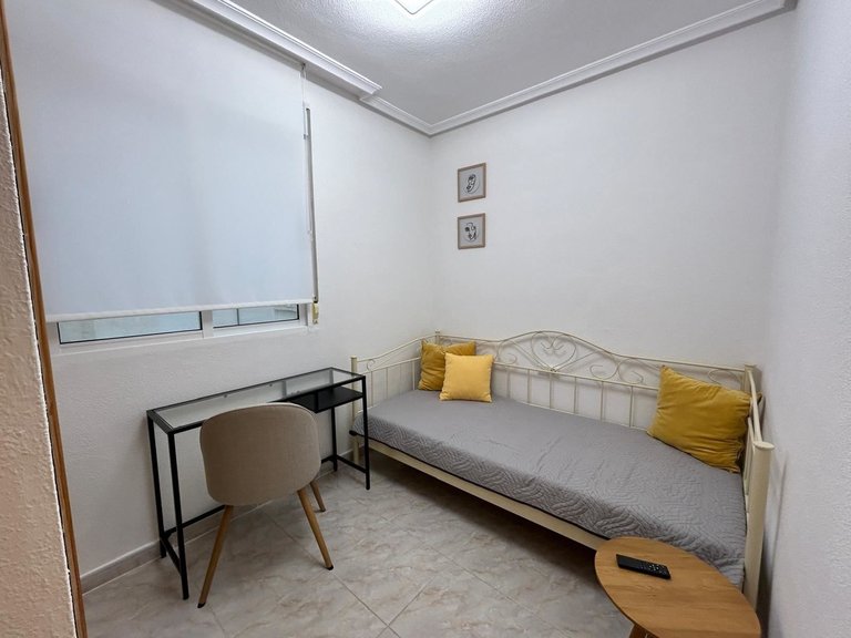 Apartment for Sale in Torrevieja, Alicante 14
